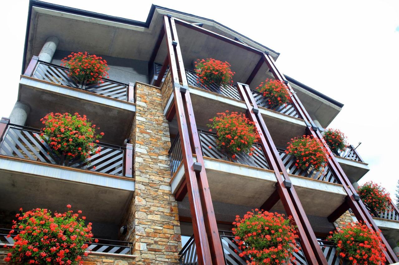 Vista Arinsal Apartments Zewnętrze zdjęcie