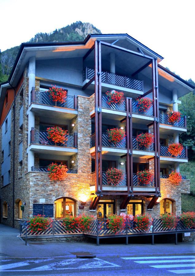 Vista Arinsal Apartments Zewnętrze zdjęcie
