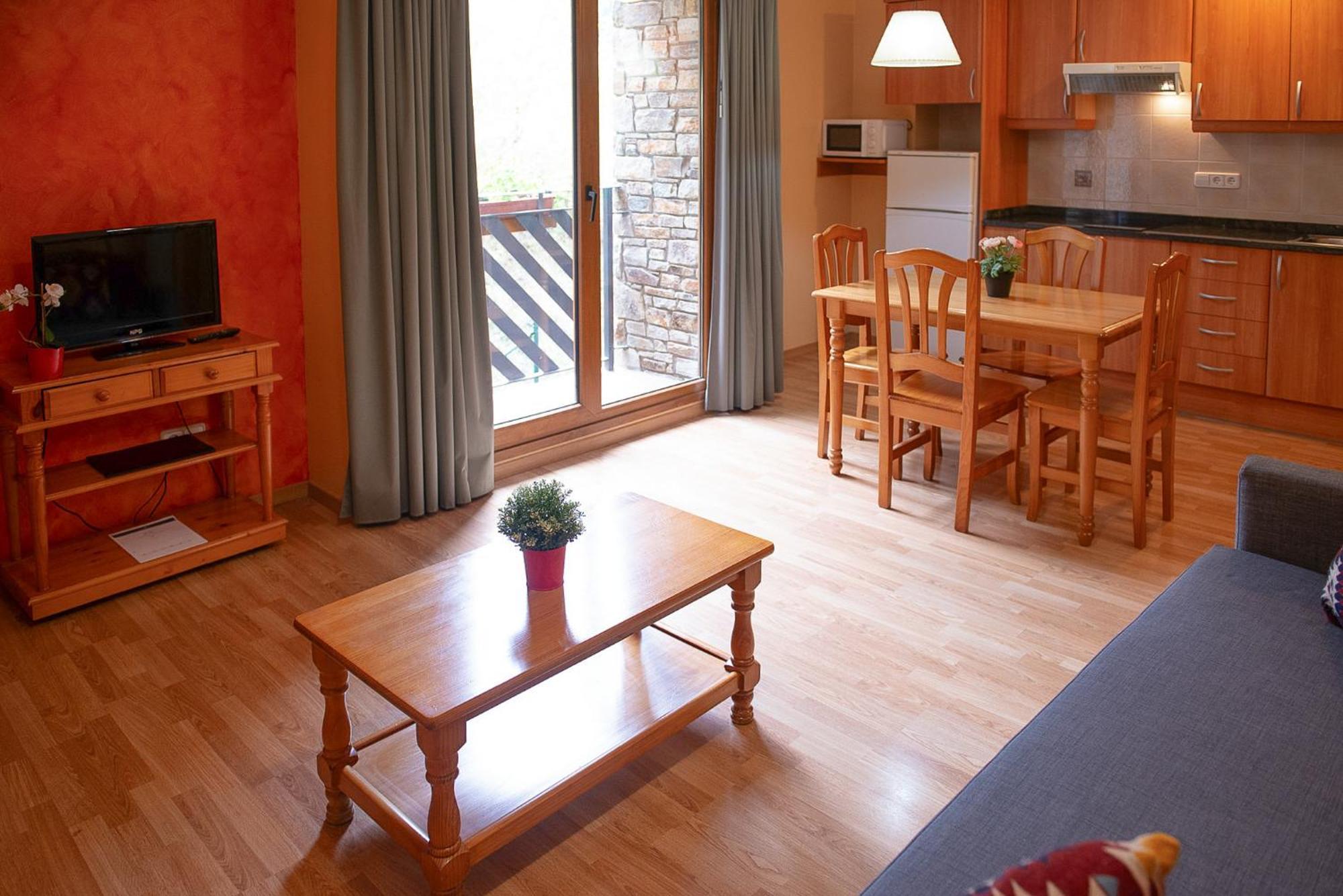 Vista Arinsal Apartments Zewnętrze zdjęcie